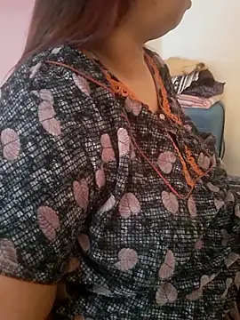 Snapshot of Ravina_patil1 chatting on March 2026 08:26:33 AM Ravina patil1 online show from March 2026 08:26:33 AM