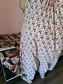 Snapshot of Ravina_patil1 chatting on April 2026 03:54:01 AM Ravina patil1 online show from April 2026 03:54:01 AM