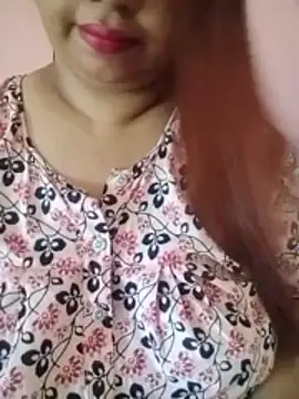 Snapshot of Ravina_patil1 chatting on April 2026 06:19:02 AM Ravina patil1 online show from April 2026 06:19:02 AM