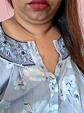Ravina patil1 online show from April 2026 05:36:02 AM