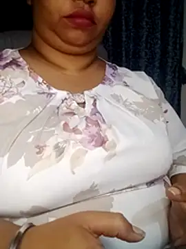 Snapshot of Ravina_patil1 chatting on March 2026 04:18:02 PM Ravina patil1 online show from March 2026 04:18:02 PM