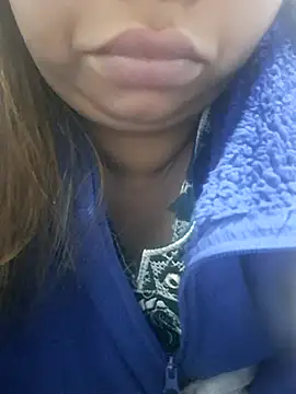 Ravina patil1 online show from November 2025 10:46:01 PM