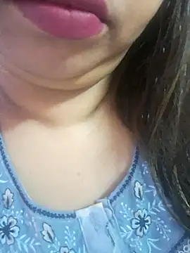 Ravina patil1 online show from September 2025 09:54:01 PM