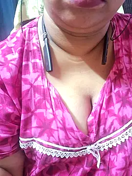 Ravina patil1 online show from September 2025 09:51:02 PM