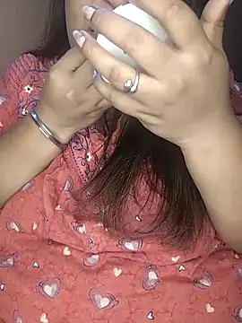 Ravina patil1 online show from February 2025 04:14:02 PM