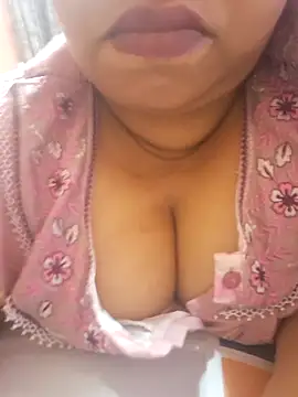 Ravina patil1 online show from October 2025 10:20:01 PM