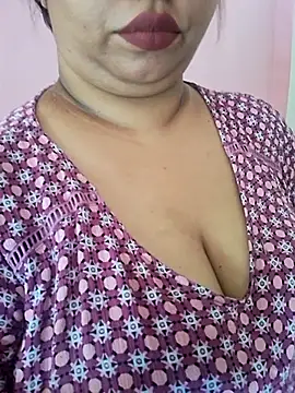 Ravina patil1 online show from April 2026 09:27:02 AM