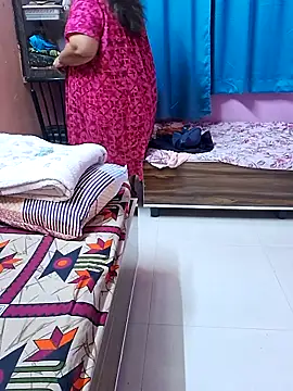 Ravina patil1 online show from February 2025 03:26:01 PM