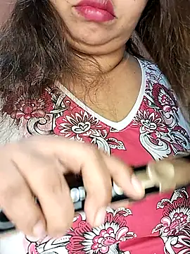 Ravina patil1 online show from February 2025 06:20:01 PM