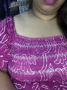 Ravina patil1 online show from September 2025 11:06:02 AM