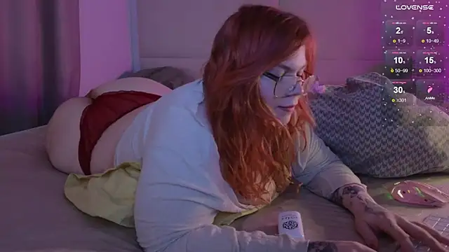 Tara Renn online show from September 2025 09:47:02 PM