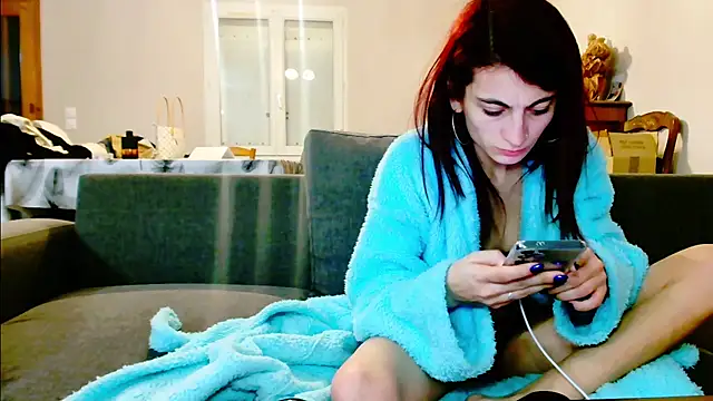 Snapshot of Fit_Yummy chatting on March 2025 11:06:02 PM Fit Yummy online show from March 2025 11:06:02 PM