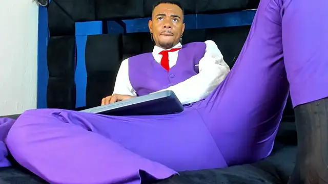 TysonWalkers online show from October 2025 02:24:01 AM