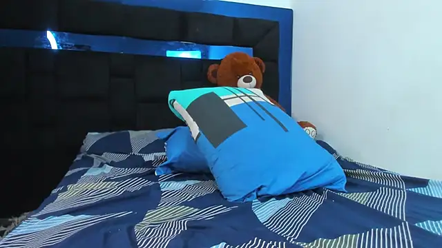 TysonWalkers online show from November 2025 01:59:02 AM