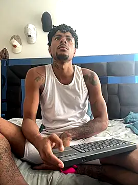 Snapshot of TysonWalkers chatting on January 2026 03:27:02 PM TysonWalkers online show from January 2026 03:27:02 PM