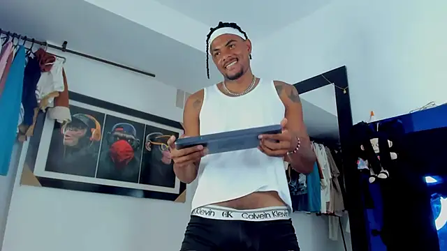 TysonWalkers online show from November 2025 09:29:02 PM