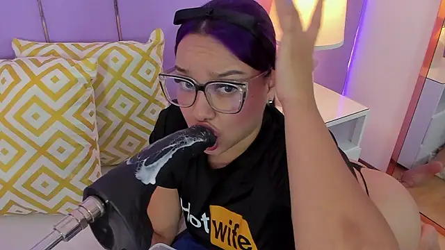 SophyRuiz  online show from March 2026 11:47:01 AM