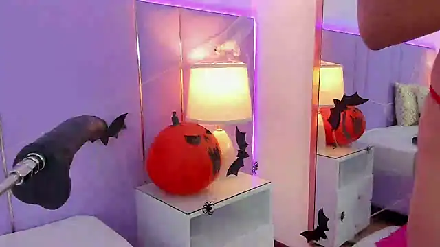 SophyRuiz  online show from October 2025 11:53:02 AM