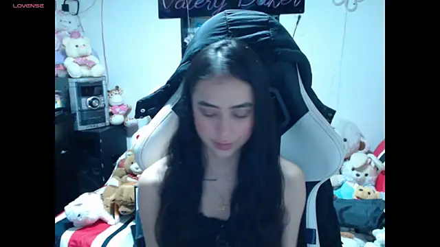 Snapshot of ValeryBaker_ chatting on October 2025 11:55:01 AM ValeryBaker  online show from October 2025 11:55:01 AM