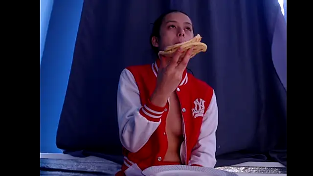 Snapshot of ValeryBaker_ chatting on September 2025 09:59:02 AM ValeryBaker  online show from September 2025 09:59:02 AM