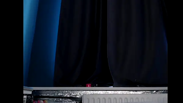 Snapshot of ValeryBaker_ chatting on September 2025 10:38:02 AM ValeryBaker  online show from September 2025 10:38:02 AM