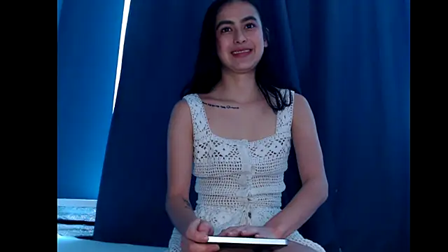 Snapshot of ValeryBaker_ chatting on September 2025 10:59:01 AM ValeryBaker  online show from September 2025 10:59:01 AM