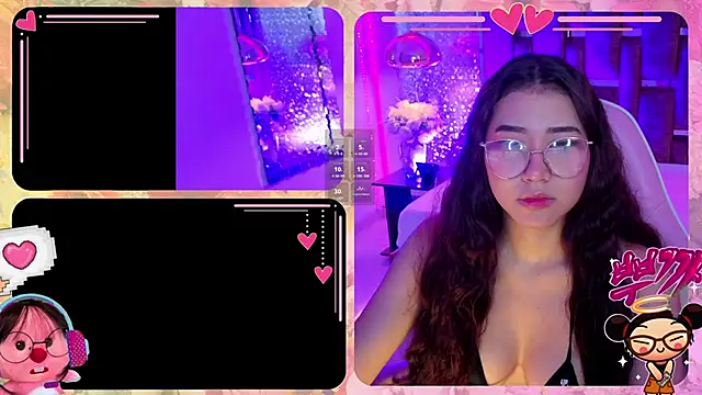 Snapshot of RossieGamer chatting on May 2026 03:21:01 PM RossieGamer online show from May 2026 03:21:01 PM