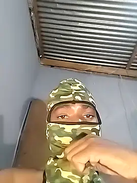 Maskman941 online show from November 2025 09:29:01 PM