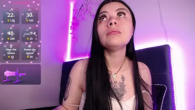 Snapshot of nea-w chatting on October 2025 09:38:01 PM nea-w online show from October 2025 09:38:01 PM