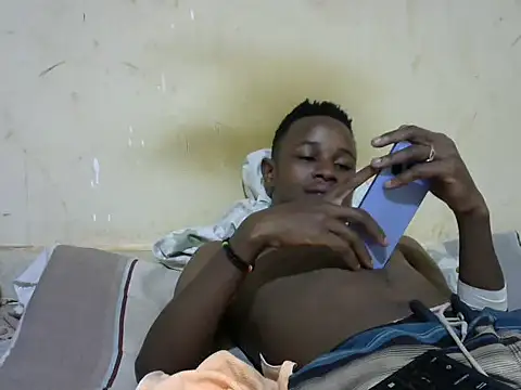 Snapshot of swthairydic chatting on December 2025 02:43:02 PM swthairydic online show from December 2025 02:43:02 PM