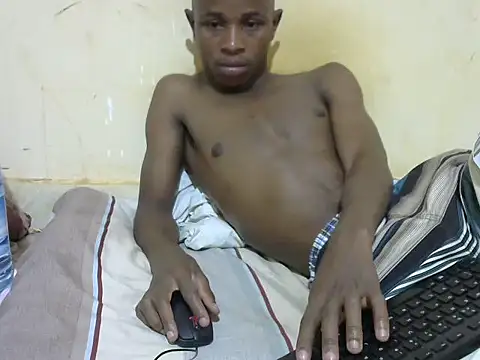 Snapshot of swthairydic chatting on December 2025 07:30:02 AM swthairydic online show from December 2025 07:30:02 AM
