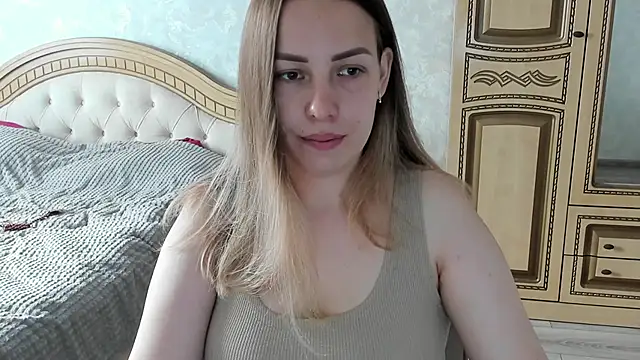 Snapshot of Mia_shy1 chatting on September 2025 06:56:01 AM Mia shy1 online show from September 2025 06:56:01 AM