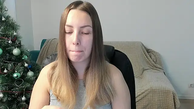 Snapshot of Mia_shy1 chatting on December 2025 07:02:02 AM Mia shy1 online show from December 2025 07:02:02 AM