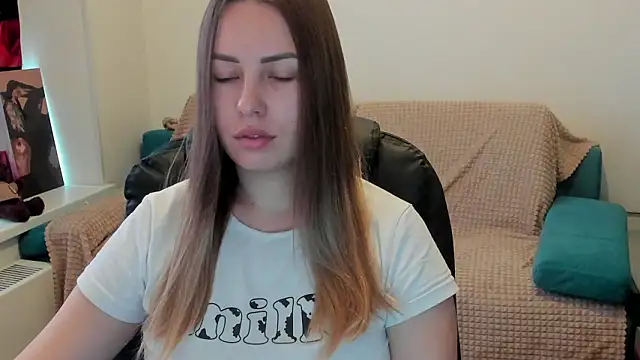 Snapshot of Mia_shy1 chatting on February 2026 05:57:02 AM Mia shy1 online show from February 2026 05:57:02 AM