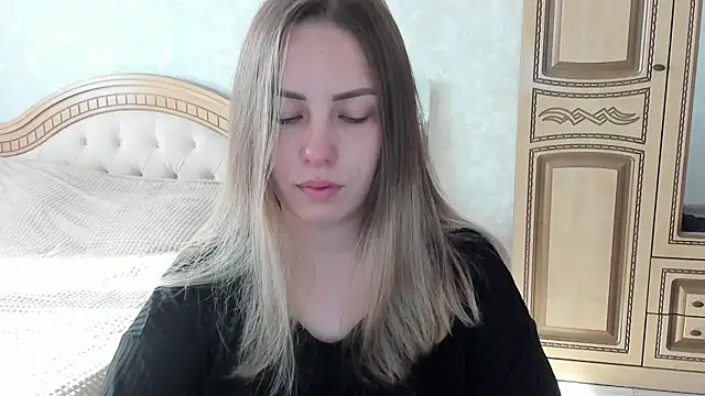 Snapshot of Mia_shy1 chatting on September 2025 06:03:01 AM Mia shy1 online show from September 2025 06:03:01 AM