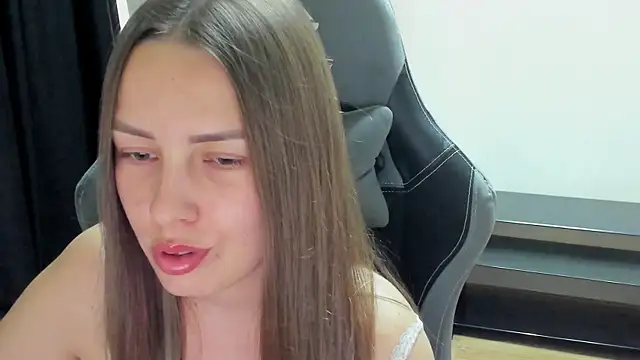 Mia shy1 online show from June 2026 12:22:01 PM