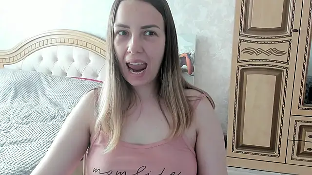Snapshot of Mia_shy1 chatting on October 2025 07:57:02 AM Mia shy1 online show from October 2025 07:57:02 AM