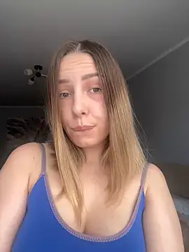 Snapshot of Mia_shy1 chatting on March 2025 12:11:02 PM Mia shy1 online show from March 2025 12:11:02 PM