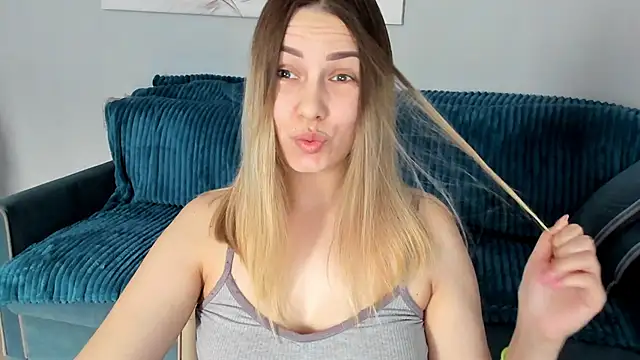 Snapshot of Mia_shy1 chatting on February 2025 10:23:02 AM Mia shy1 online show from February 2025 10:23:02 AM