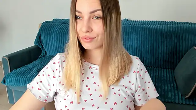 Snapshot of Mia_shy1 chatting on February 2025 07:40:01 AM Mia shy1 online show from February 2025 07:40:01 AM
