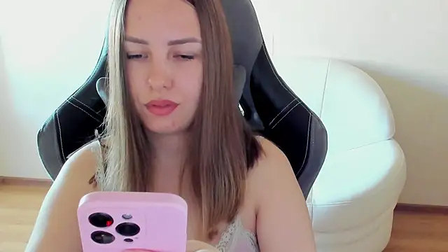 Mia shy1 online show from May 2026 05:05:02 AM