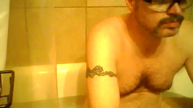 Billythekidd1978 online show from November 2025 02:06:02 PM