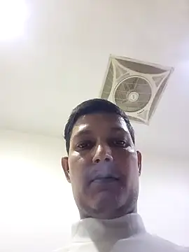 Snapshot of daddylove87 chatting on November 2025 08:09:02 PM daddylove87 online show from November 2025 08:09:02 PM