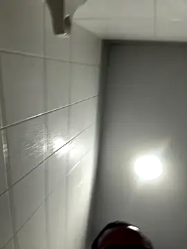 Snapshot of kingoqueens chatting on September 2025 11:42:01 PM kingoqueens online show from September 2025 11:42:01 PM