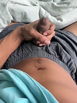 Snapshot of kingoqueens chatting on September 2025 05:52:02 PM kingoqueens online show from September 2025 05:52:02 PM