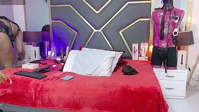 Scarlettt Ass online show from May 2026 12:11:01 PM