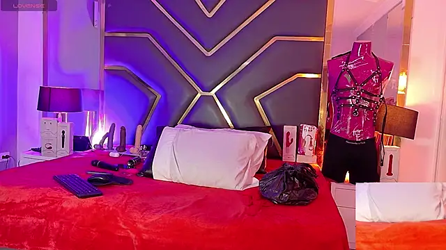 Scarlettt Ass online show from March 2026 12:08:01 PM