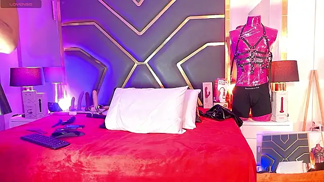 Scarlettt Ass online show from March 2026 12:17:01 PM