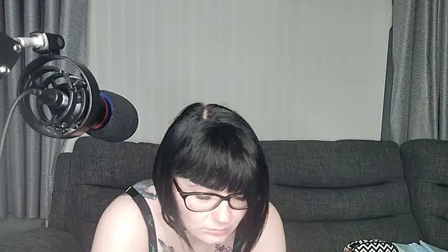 Snapshot of SquirtingIrishShannon chatting on January 2025 09:53:02 PM SquirtingIrishShannon online show from January 2025 09:53:02 PM