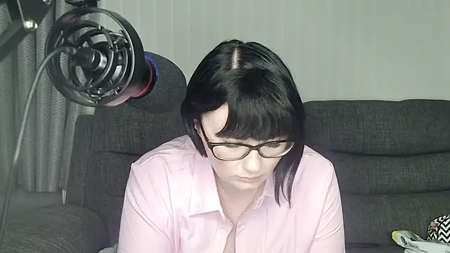 Snapshot of SquirtingIrishShannon chatting on January 2025 06:20:02 PM SquirtingIrishShannon online show from January 2025 06:20:02 PM